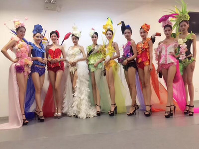 深圳旭東傳媒模特演出機(jī)構(gòu) 專業(yè)經(jīng)紀(jì)服務(wù)與企業(yè)文化